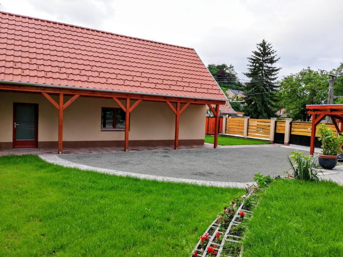 Kishíd Vendégház Pilismarót Exterior foto